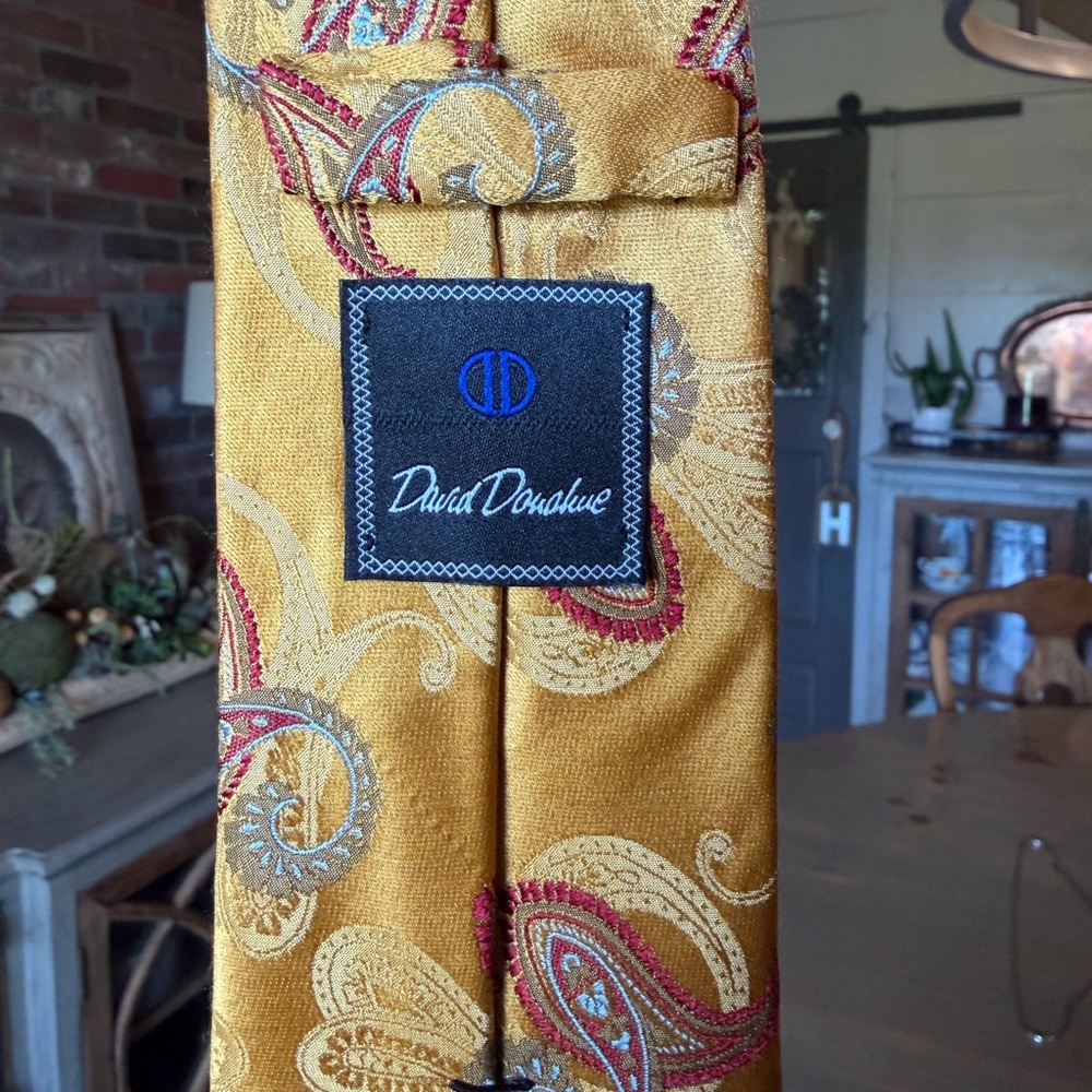 David Donahue Gold Red Taupe Paisley Silk Men's Tie Woven in Italy Handmade USA
